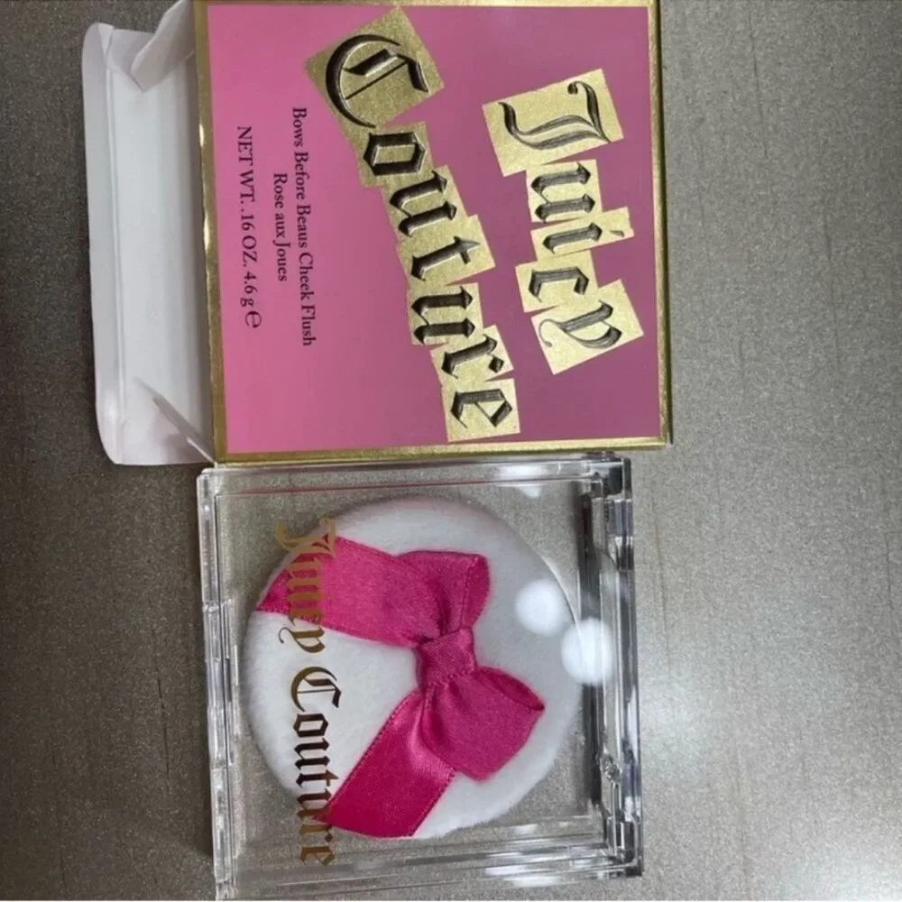Juicy Couture Bows Before Beaus Cheek Flush 4.6g